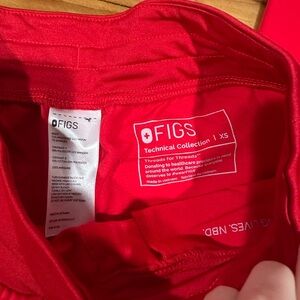 Figs 5 pocket scrub joggers